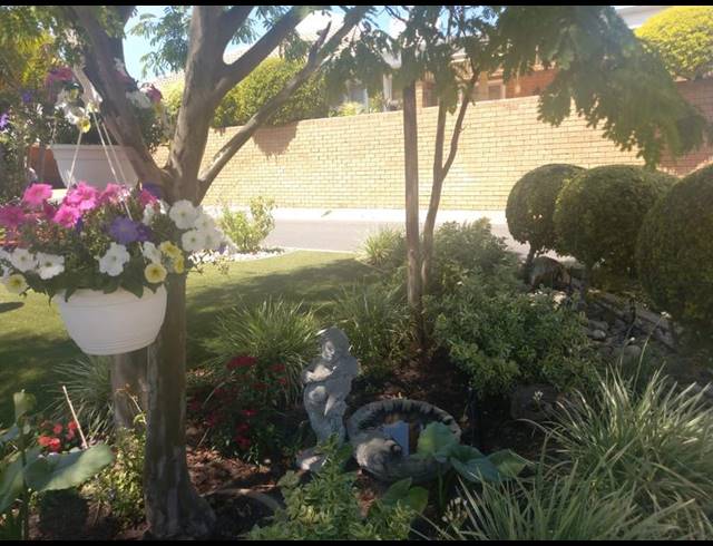 4 BEDROOM HOUSE FOR SALE IN DURBANVILLE CENTRAL